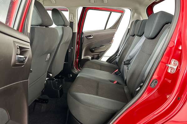 2016 Suzuki SWIFT GL FZ