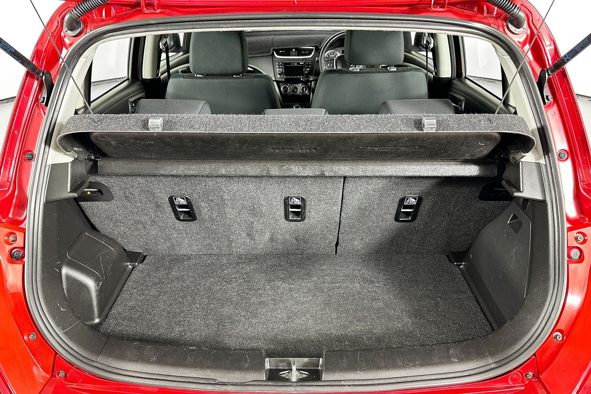 2016 Suzuki SWIFT GL FZ