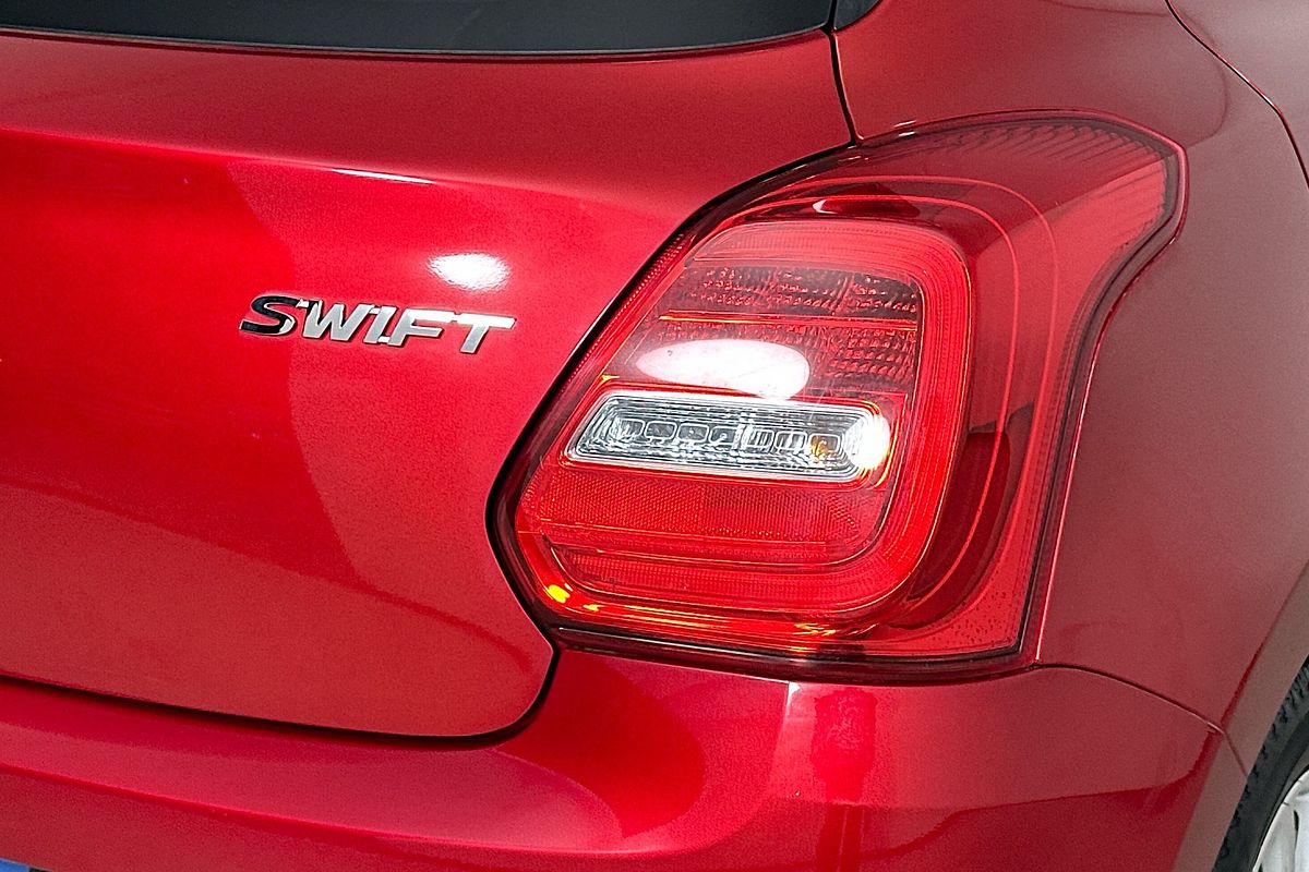 2021 Suzuki SWIFT GL NAVI AZ SERIES II