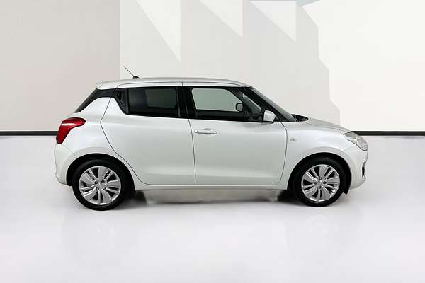 2020 Suzuki SWIFT GL NAVI AZ SERIES II