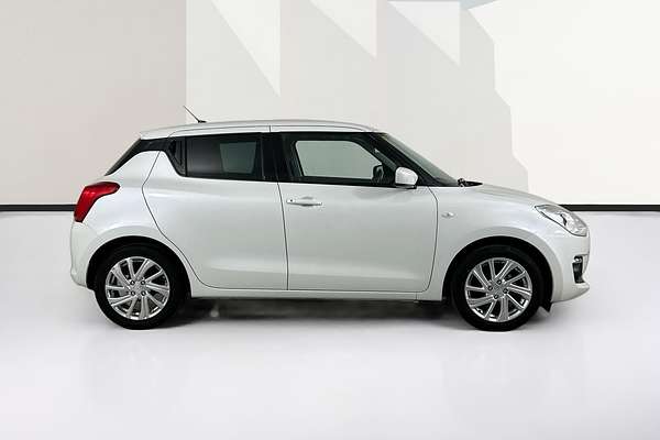 2023 Suzuki SWIFT GL NAVI AZ SERIES II