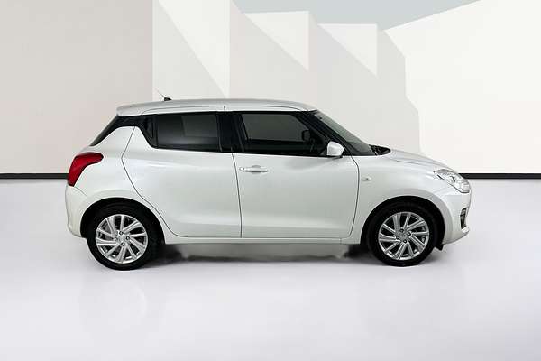 2021 Suzuki SWIFT GL NAVI AZ SERIES II