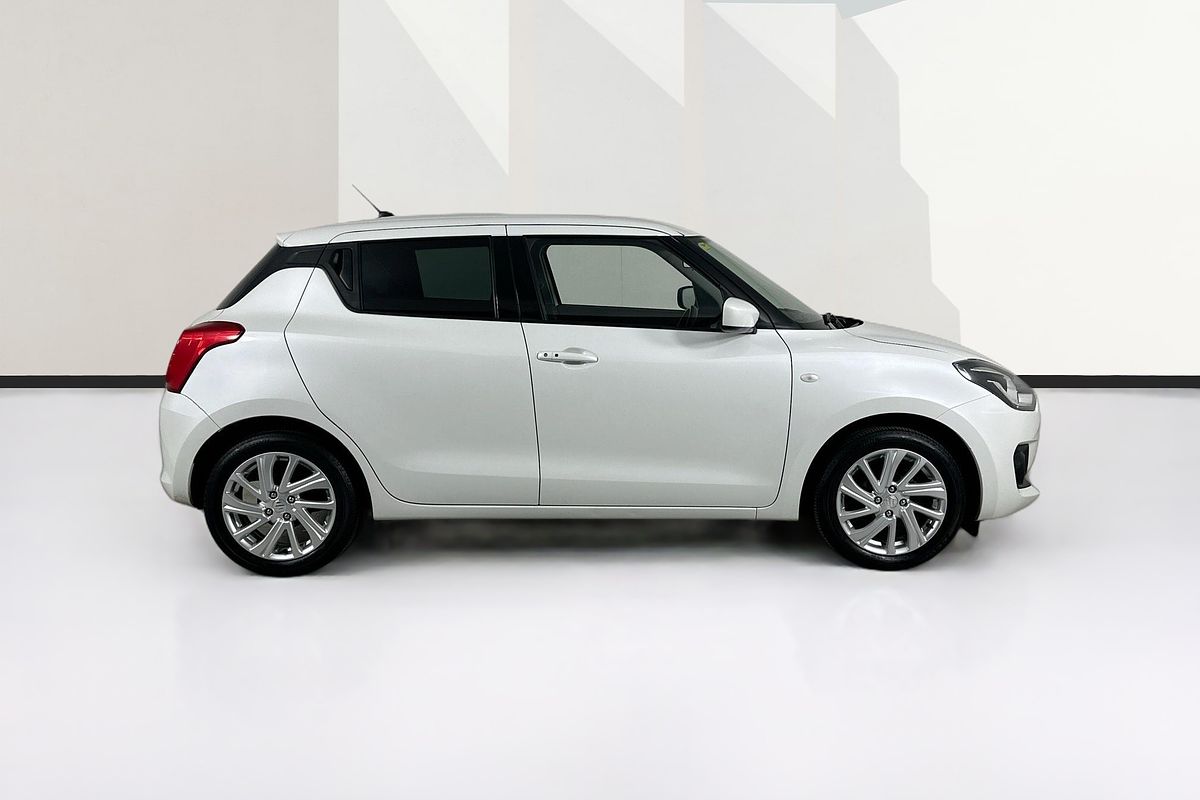 2022 Suzuki SWIFT GL NAVI AZ SERIES II