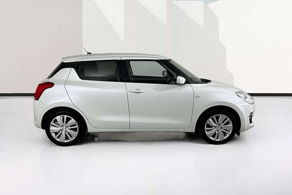 2020 Suzuki SWIFT GL NAVI AZ SERIES II