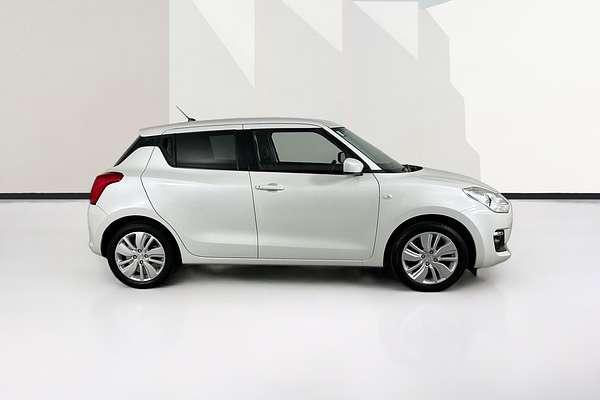 2020 Suzuki SWIFT GL NAVI AZ SERIES II