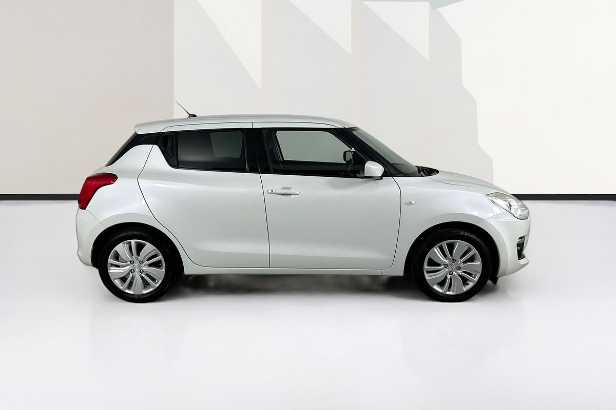 2020 Suzuki SWIFT GL NAVI AZ SERIES II