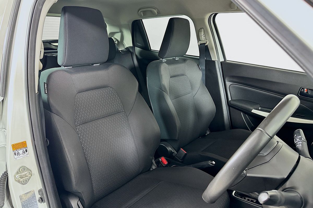 2023 Suzuki SWIFT GL NAVI AZ SERIES II