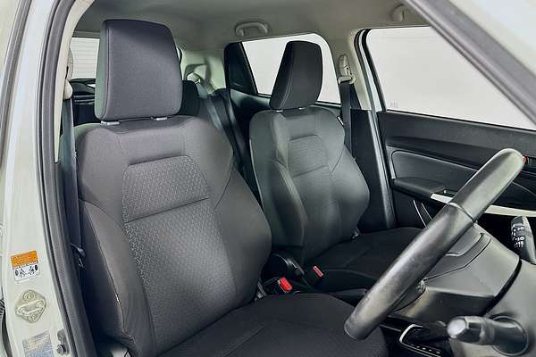 2021 Suzuki SWIFT GL NAVI AZ SERIES II