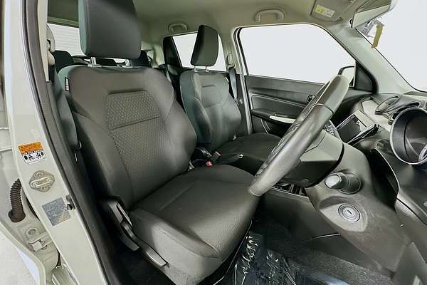 2023 Suzuki SWIFT GL NAVI AZ SERIES II
