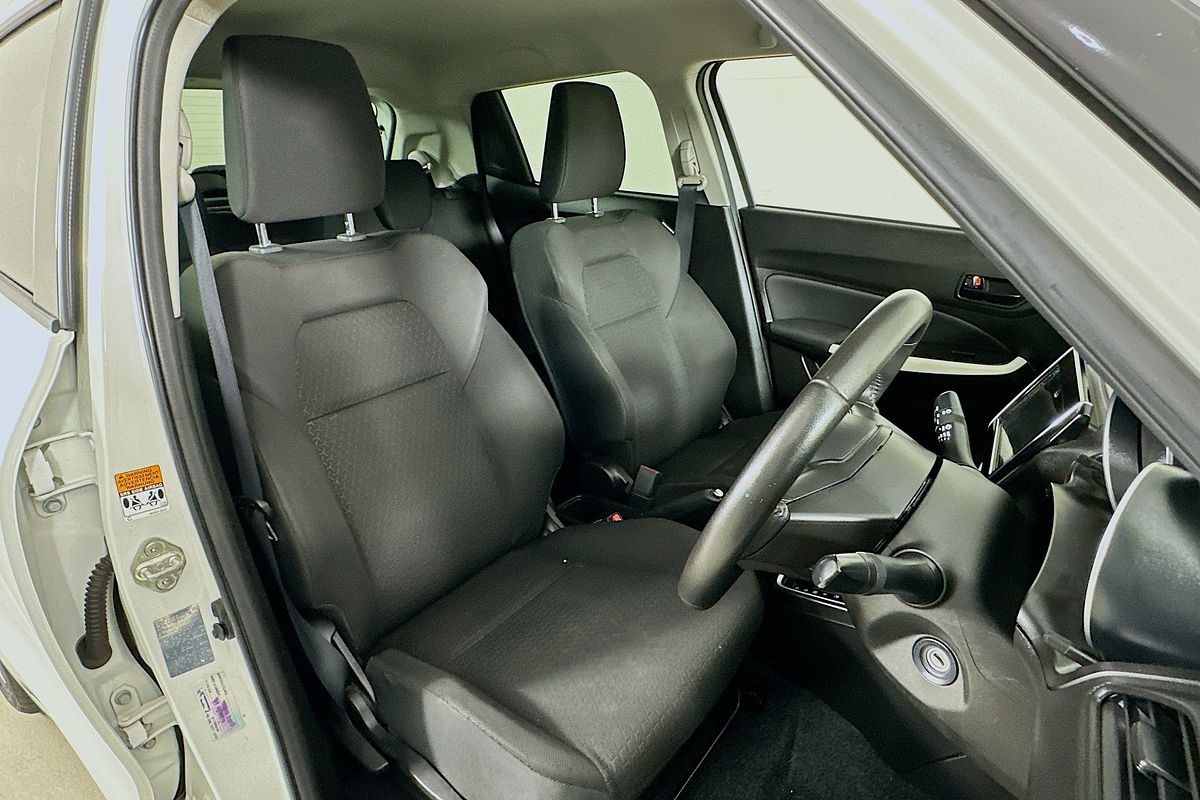 2020 Suzuki SWIFT GL NAVI AZ SERIES II