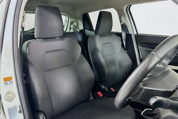2020 Suzuki SWIFT GL NAVI AZ SERIES II