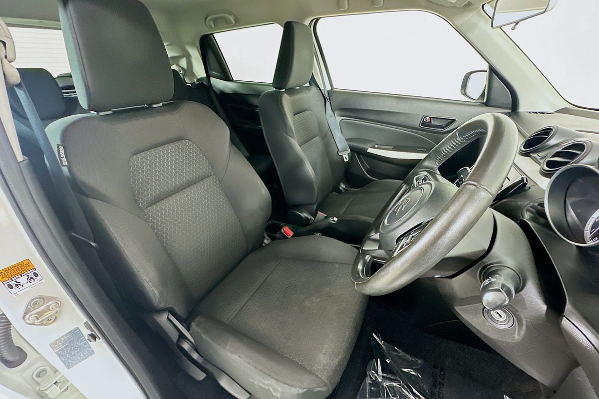2023 Suzuki SWIFT GL NAVI AZ SERIES II