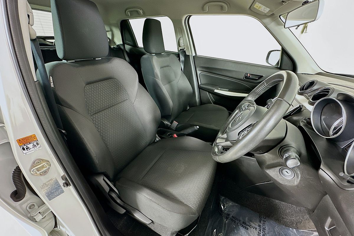 2023 Suzuki SWIFT GL NAVI AZ SERIES II