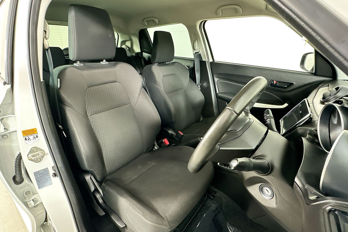 2023 Suzuki SWIFT GL NAVI AZ SERIES II