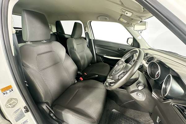 2020 Suzuki SWIFT GL NAVI AZ SERIES II