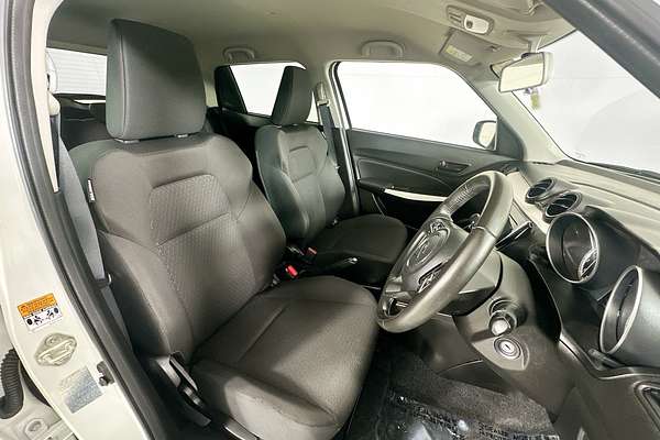 2023 Suzuki SWIFT GL NAVI AZ SERIES II