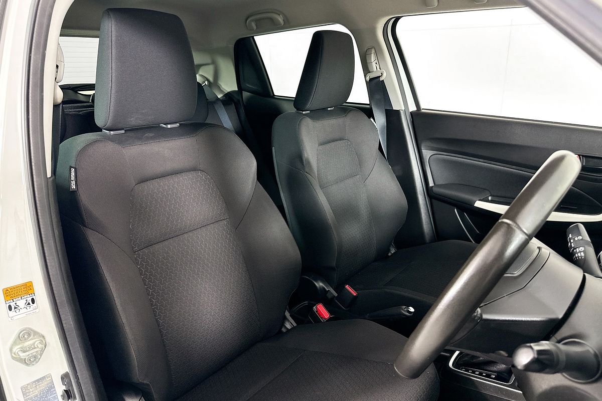 2023 Suzuki SWIFT GL NAVI AZ SERIES II