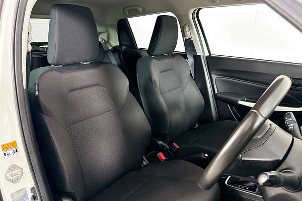 2023 Suzuki SWIFT GL NAVI AZ SERIES II