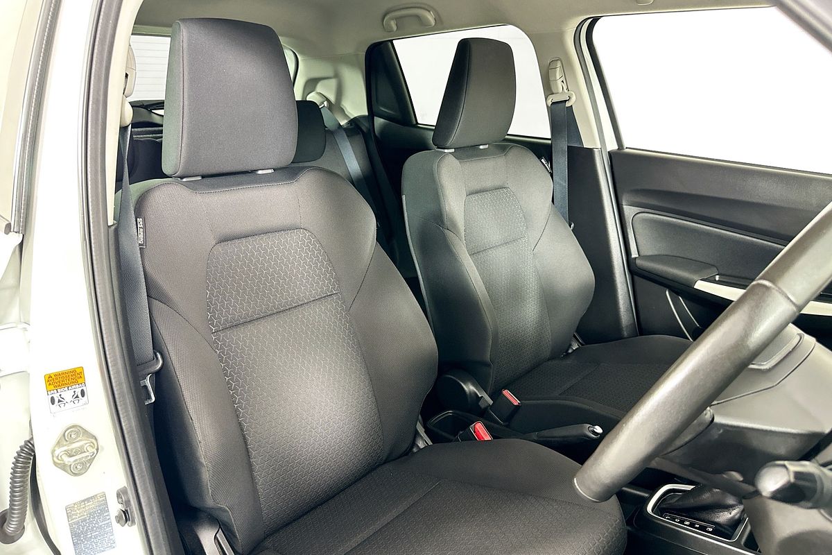 2023 Suzuki SWIFT GL NAVI AZ SERIES II