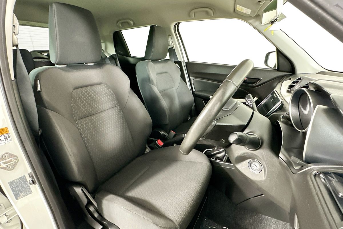 2023 Suzuki SWIFT GL NAVI AZ SERIES II