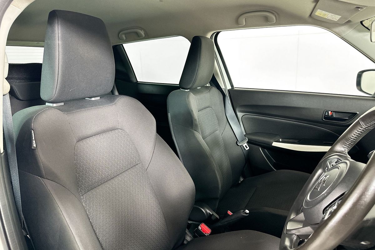 2023 Suzuki SWIFT GL NAVI AZ SERIES II