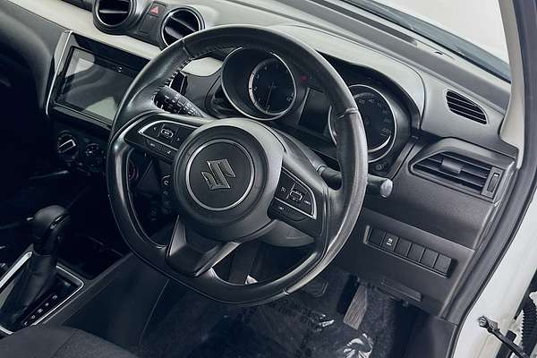 2020 Suzuki SWIFT GL NAVI AL