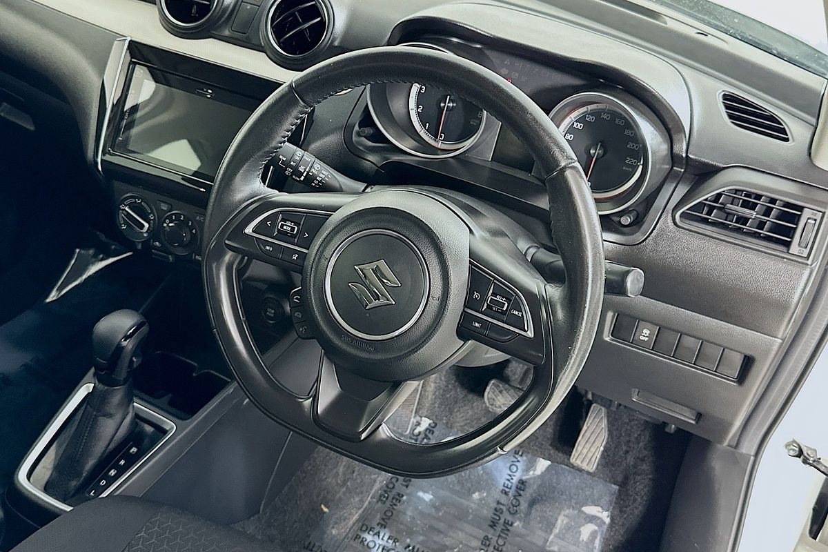 2020 Suzuki SWIFT GL NAVI AZ SERIES II