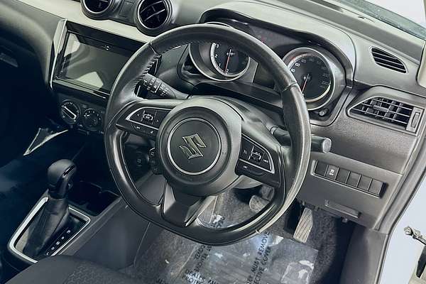 2020 Suzuki SWIFT GL NAVI AZ SERIES II