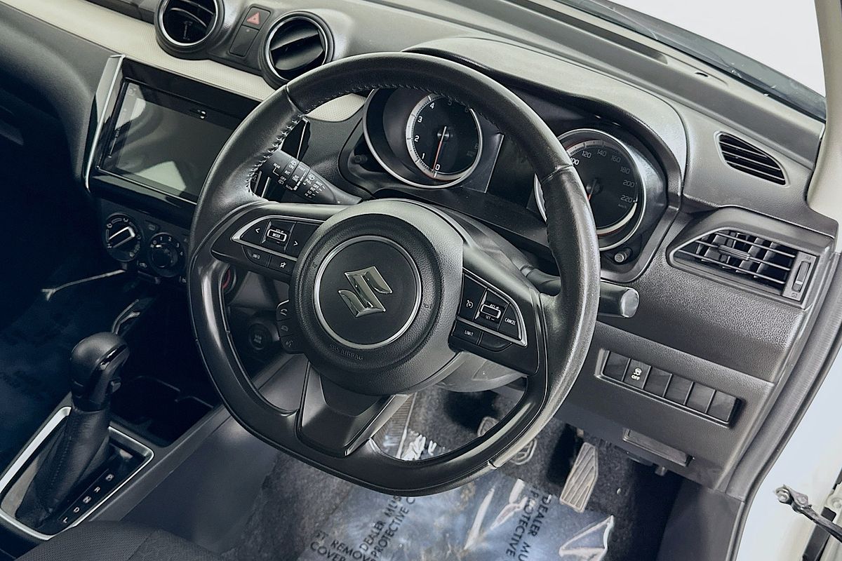 2020 Suzuki SWIFT GL NAVI AZ SERIES II