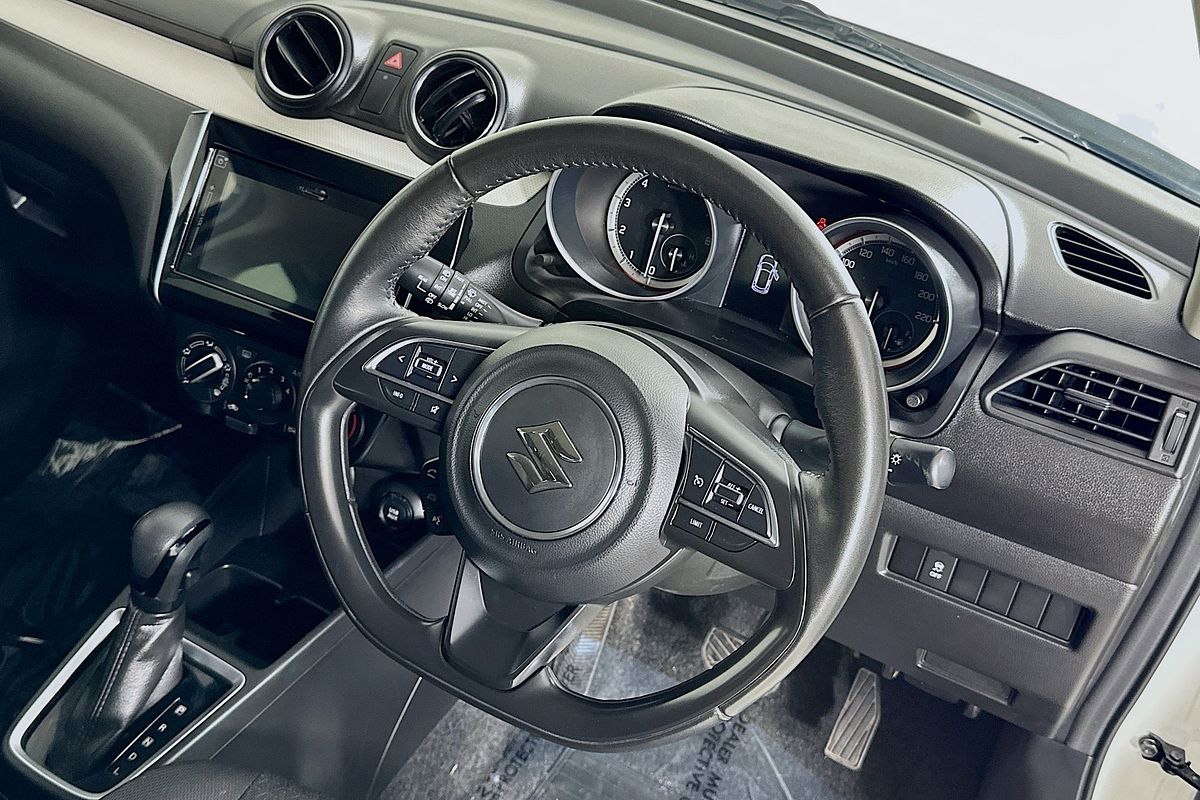 2023 Suzuki SWIFT GL NAVI AZ SERIES II