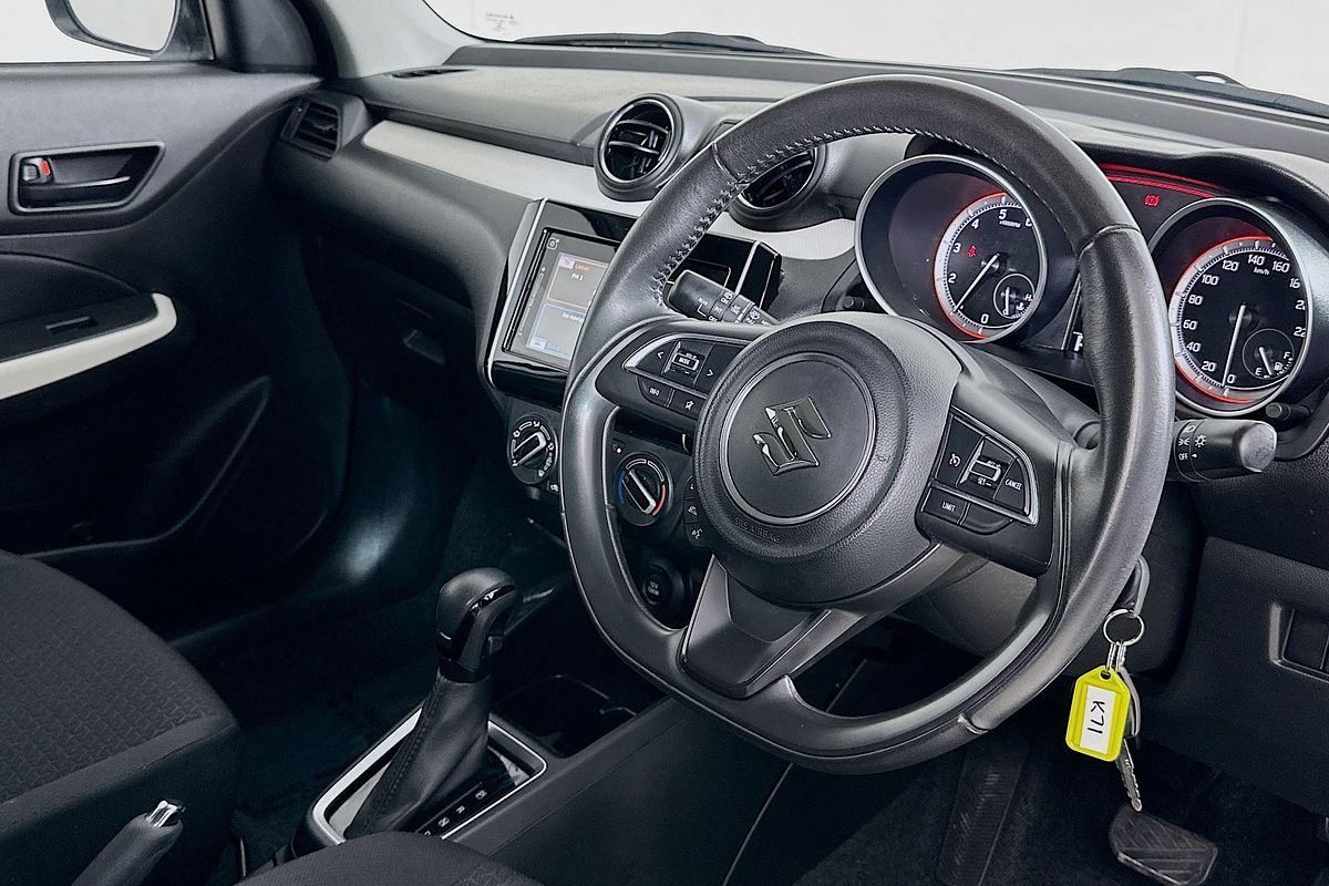 2023 Suzuki SWIFT GL NAVI AZ SERIES II