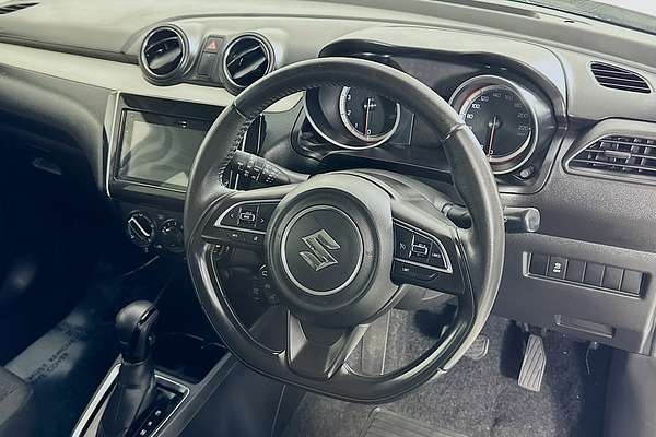 2020 Suzuki SWIFT GL NAVI AZ SERIES II