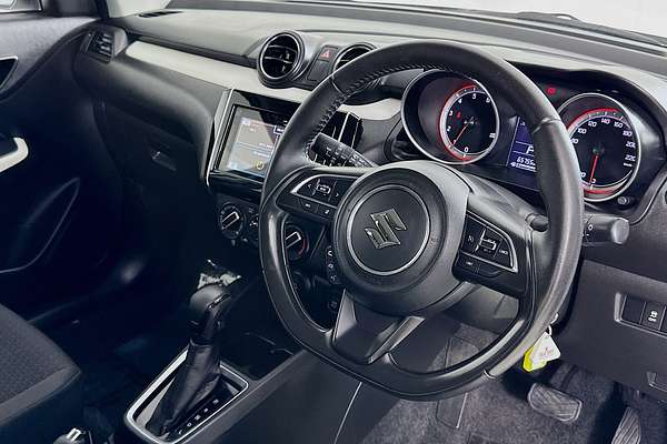 2020 Suzuki SWIFT GL NAVI AZ SERIES II