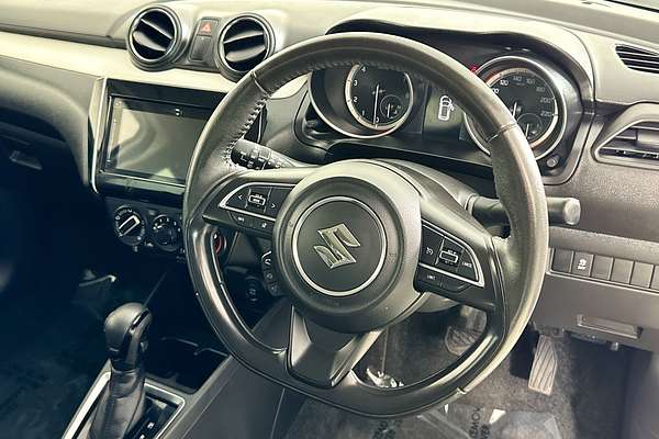 2023 Suzuki SWIFT GL NAVI AZ SERIES II