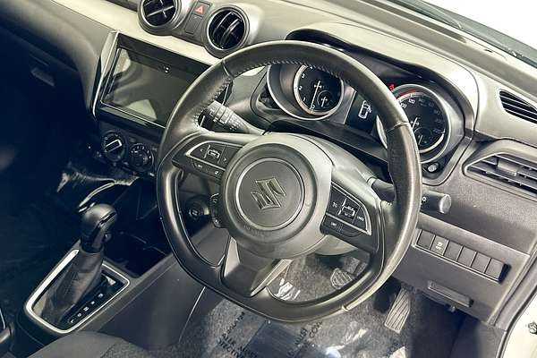 2023 Suzuki SWIFT GL NAVI AZ SERIES II