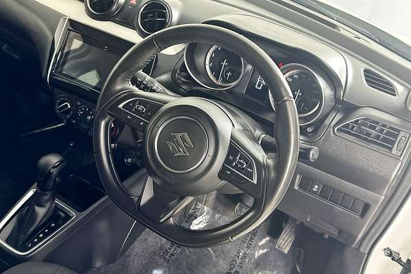 2023 Suzuki SWIFT GL NAVI AZ SERIES II