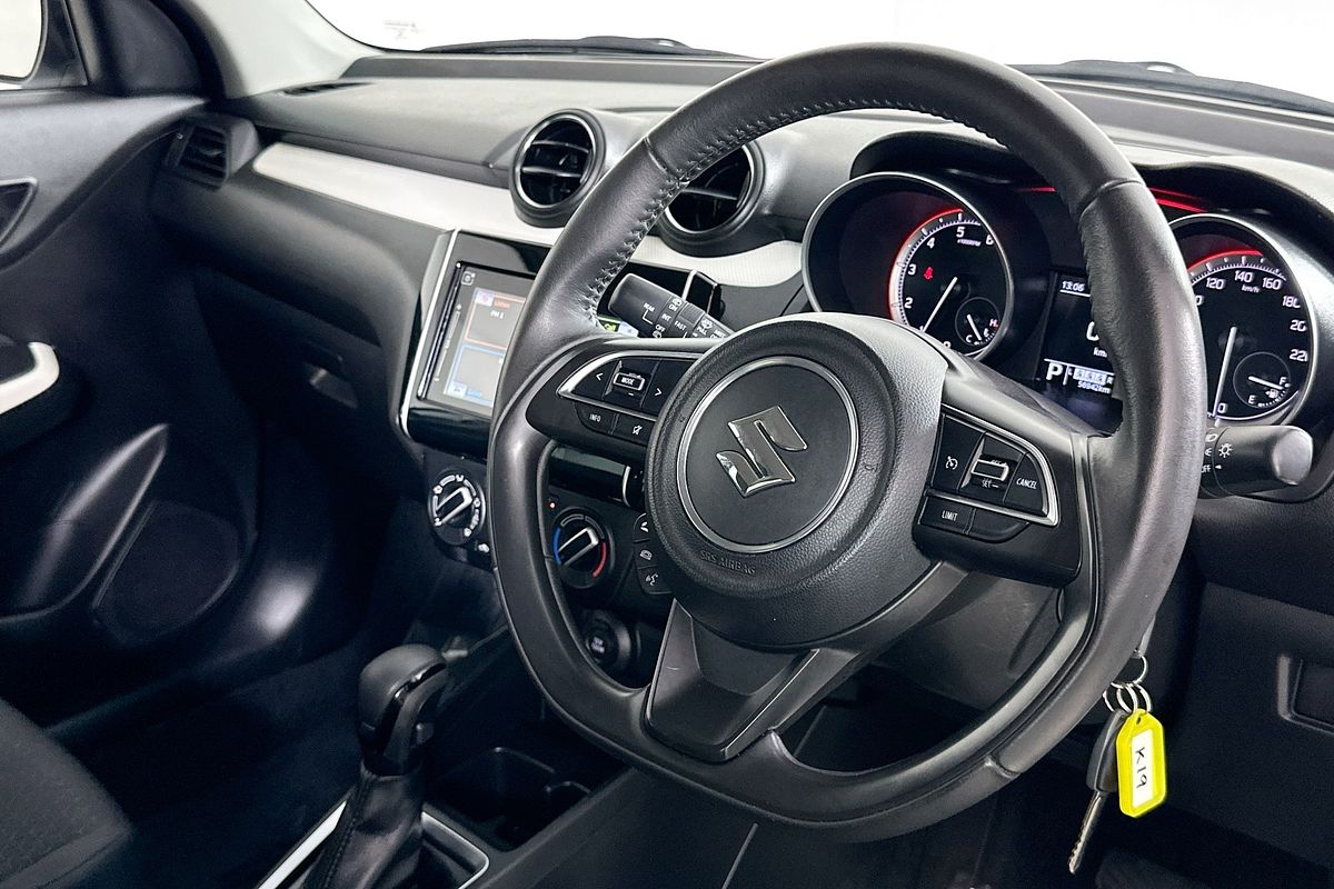 2023 Suzuki SWIFT GL NAVI AZ SERIES II