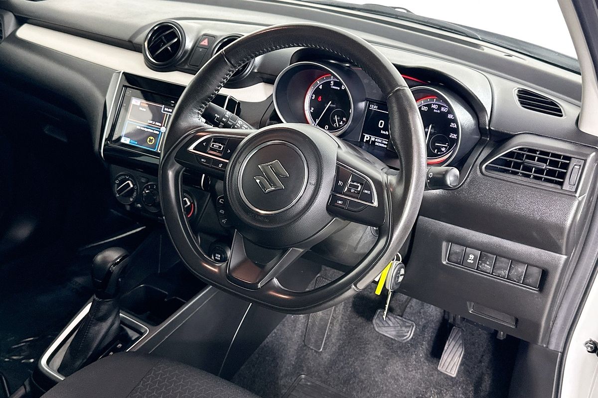 2023 Suzuki SWIFT GL NAVI AZ SERIES II