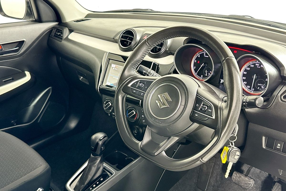 2023 Suzuki SWIFT GL NAVI AZ SERIES II