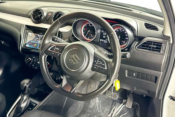 2023 Suzuki SWIFT GL NAVI AZ SERIES II