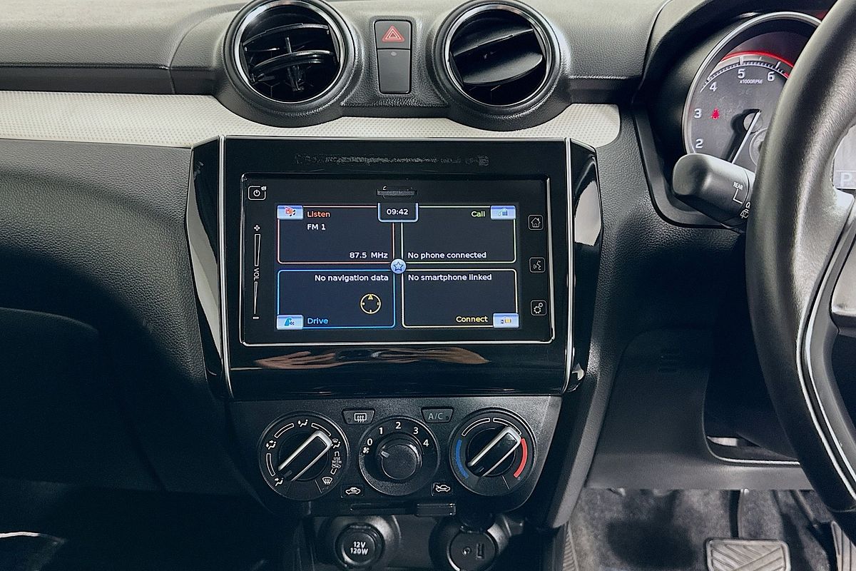 2023 Suzuki SWIFT GL NAVI AZ SERIES II