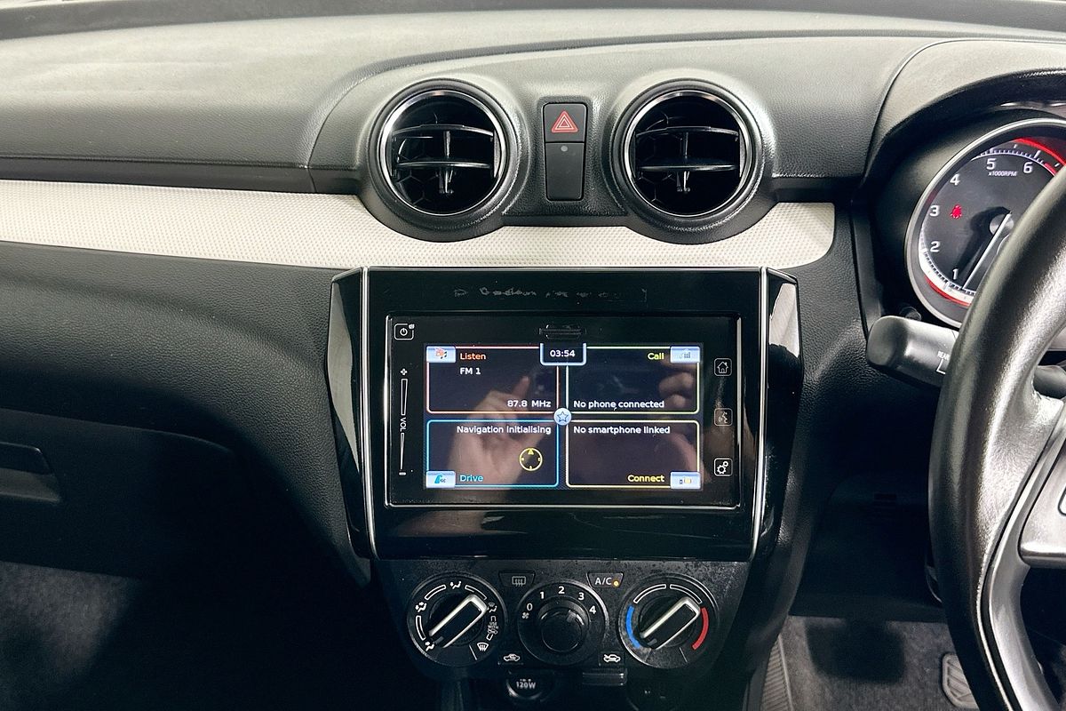 2023 Suzuki SWIFT GL NAVI AZ SERIES II