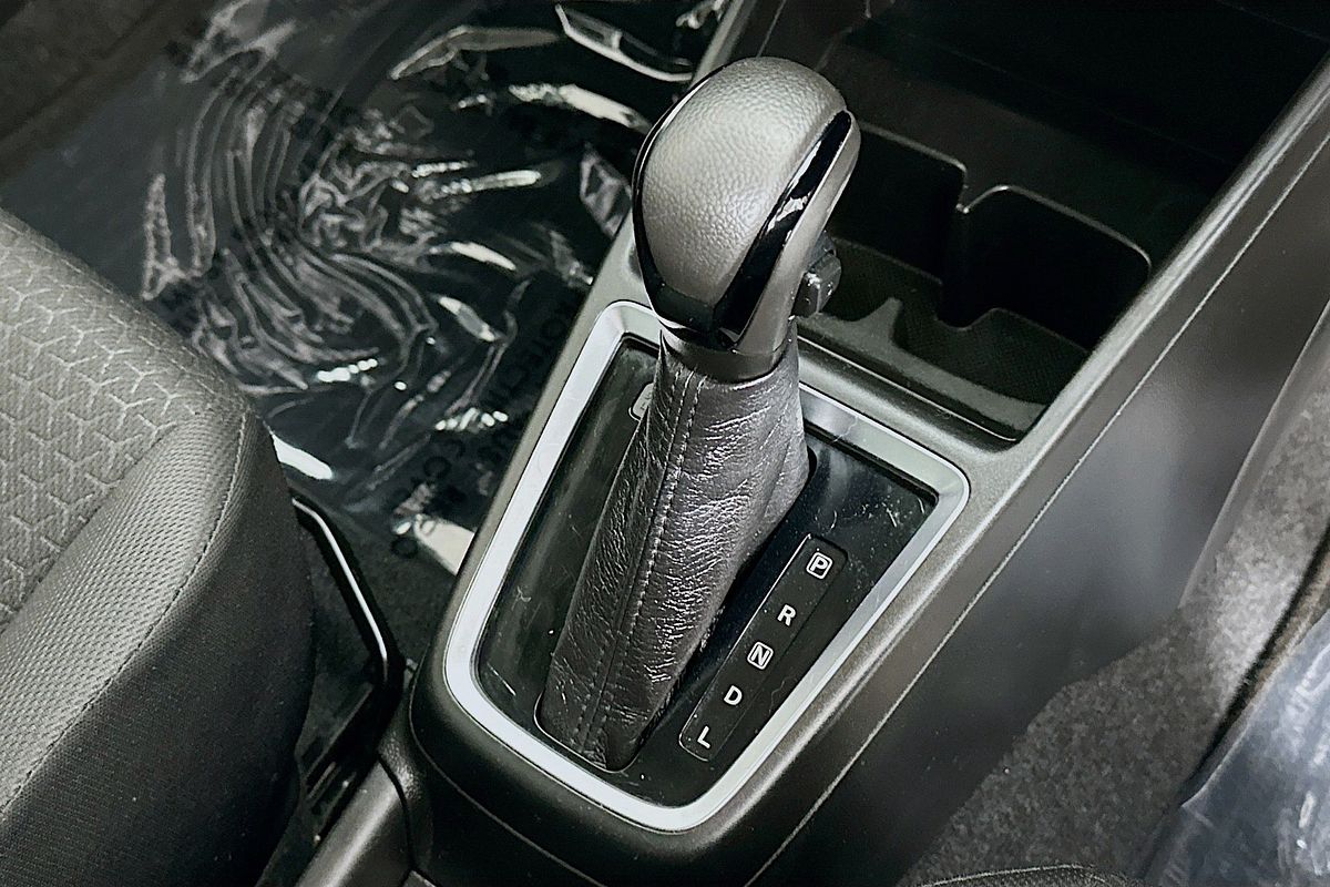 2021 Suzuki SWIFT GL NAVI AZ SERIES II