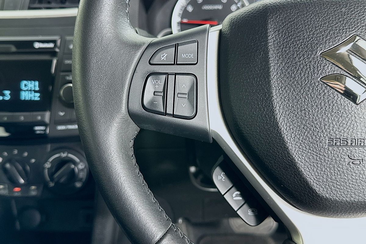 2016 Suzuki SWIFT GL FZ