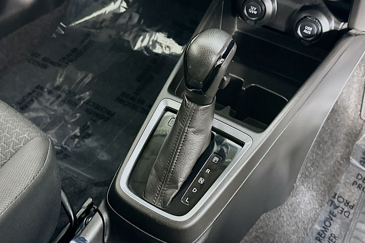 2020 Suzuki SWIFT GL NAVI AZ SERIES II