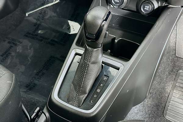 2020 Suzuki SWIFT GL NAVI AZ SERIES II