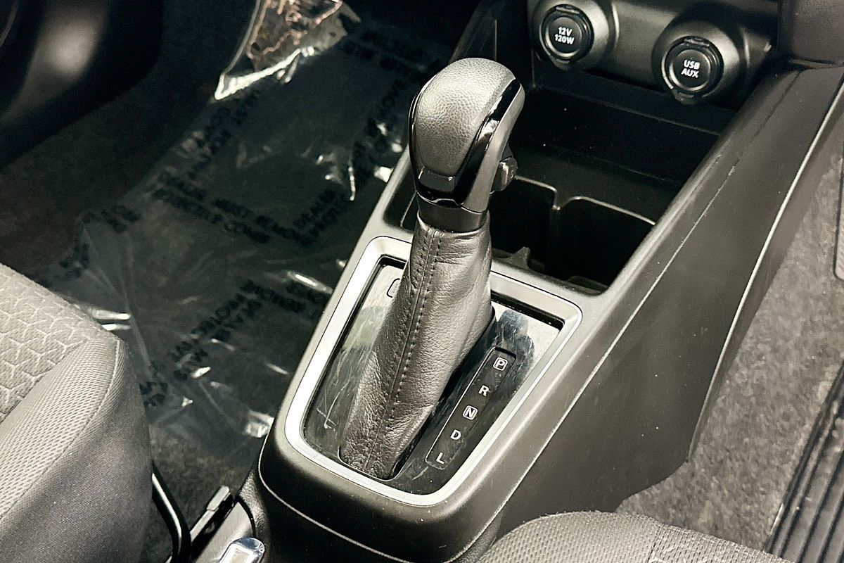 2023 Suzuki SWIFT GL NAVI AZ SERIES II