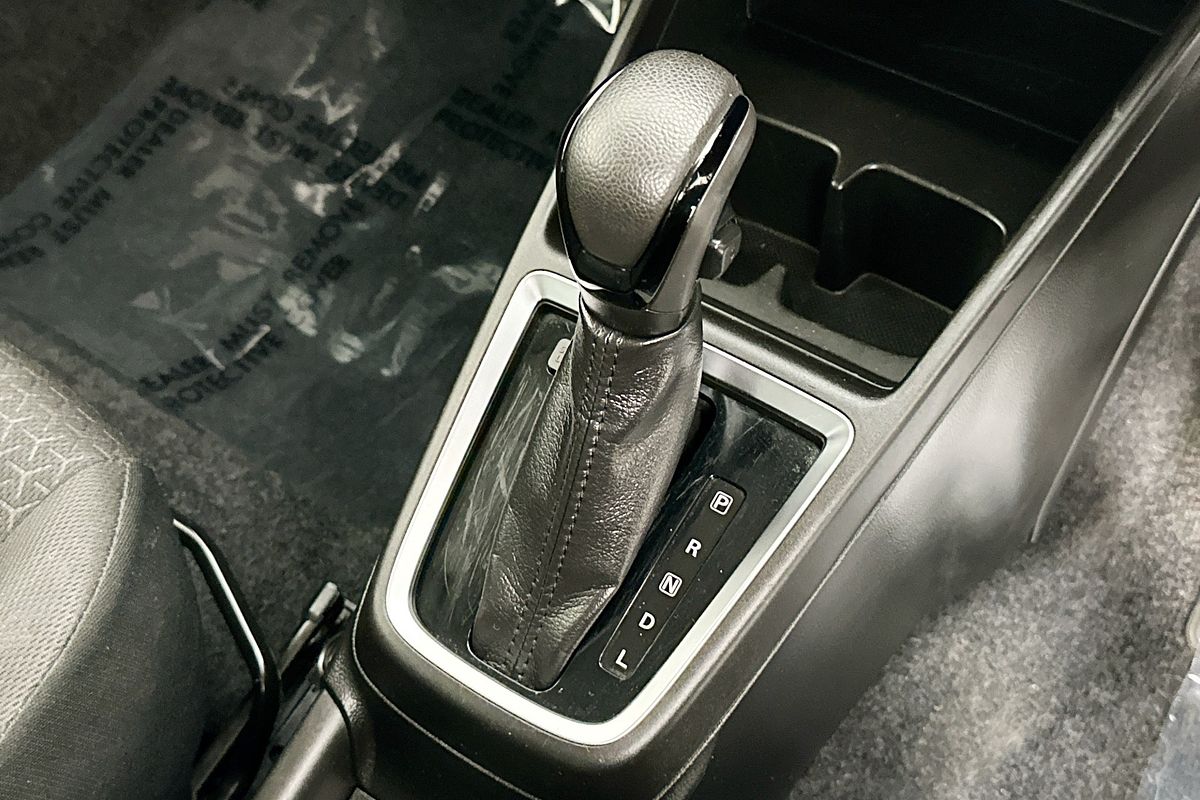 2023 Suzuki SWIFT GL NAVI AZ SERIES II