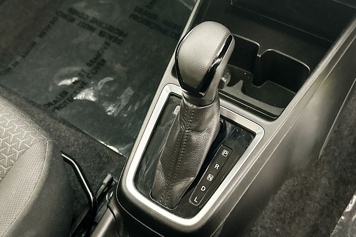 2023 Suzuki SWIFT GL NAVI AZ SERIES II