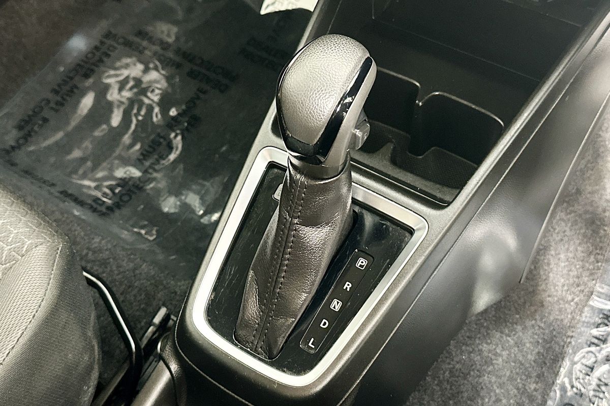 2023 Suzuki SWIFT GL NAVI AZ SERIES II